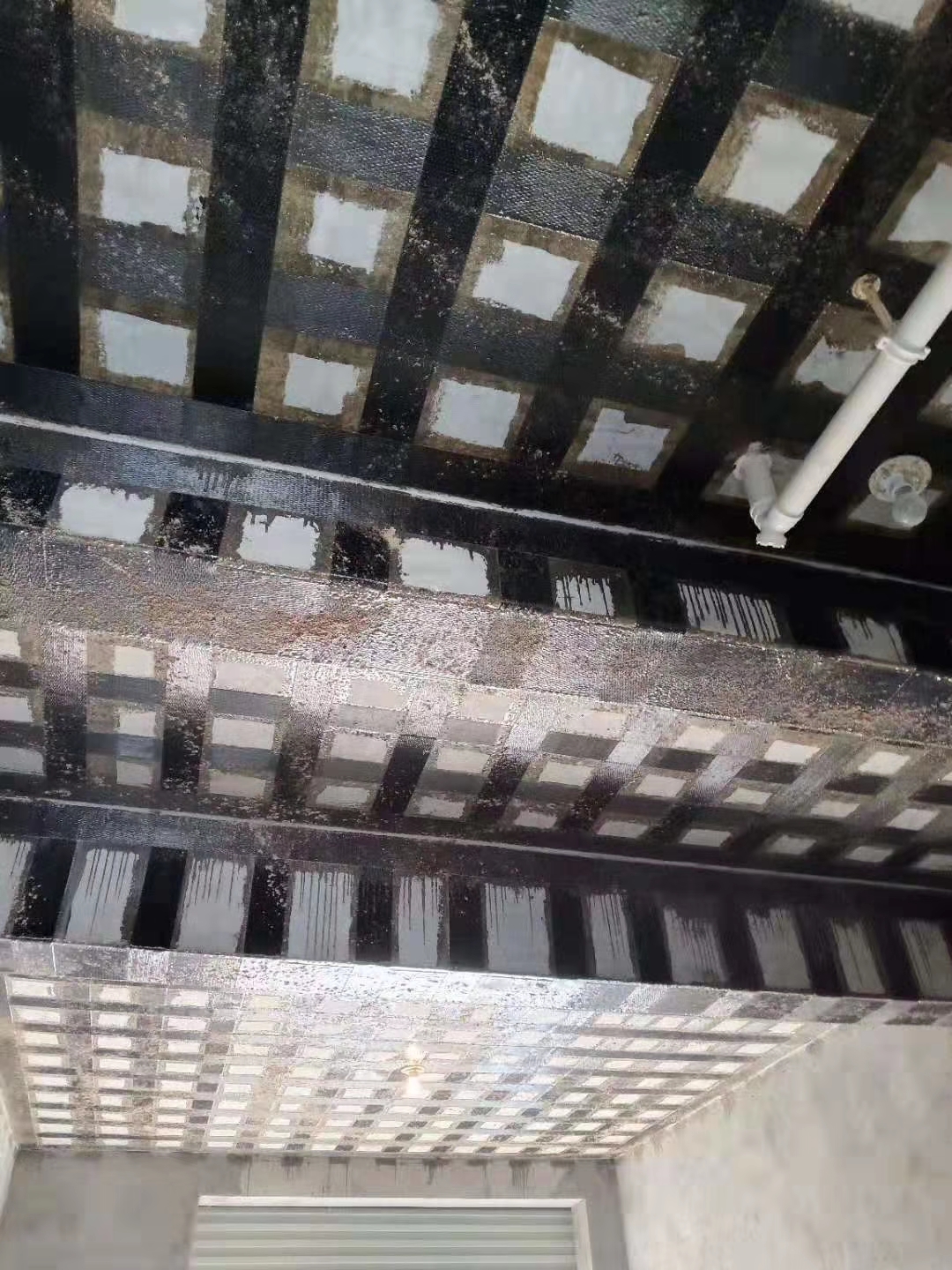 罗定加固公司分享碳纤维加固特性和要求